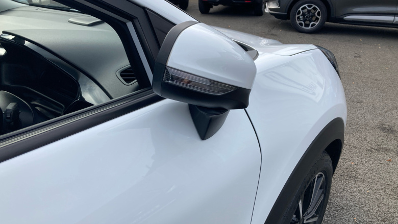 Ford Puma 1.0 EcoBoost Hybrid mHEV Titanium 5dr Petrol Hatchback